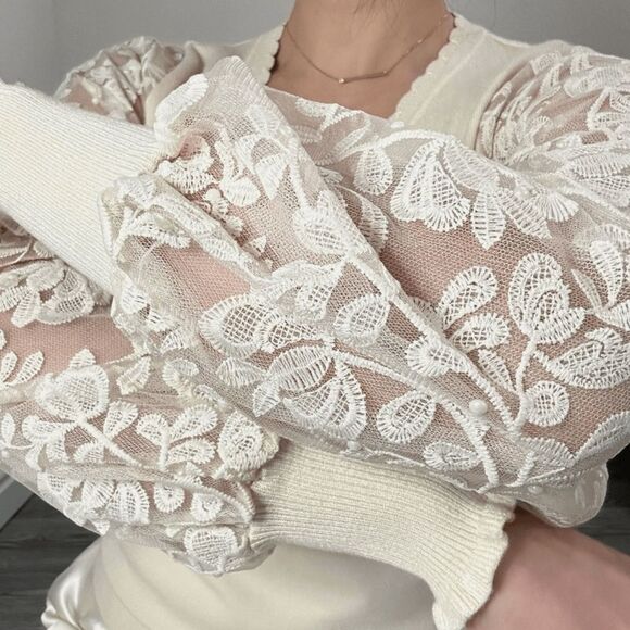 SIANI CRÈME SWEATER LACE, BEADED BALLOON SLEEVES - Size MED- NWT - Picture 12 of 15